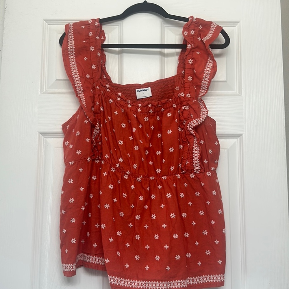Old Navy Women’s Ruffled Sleeve Tank